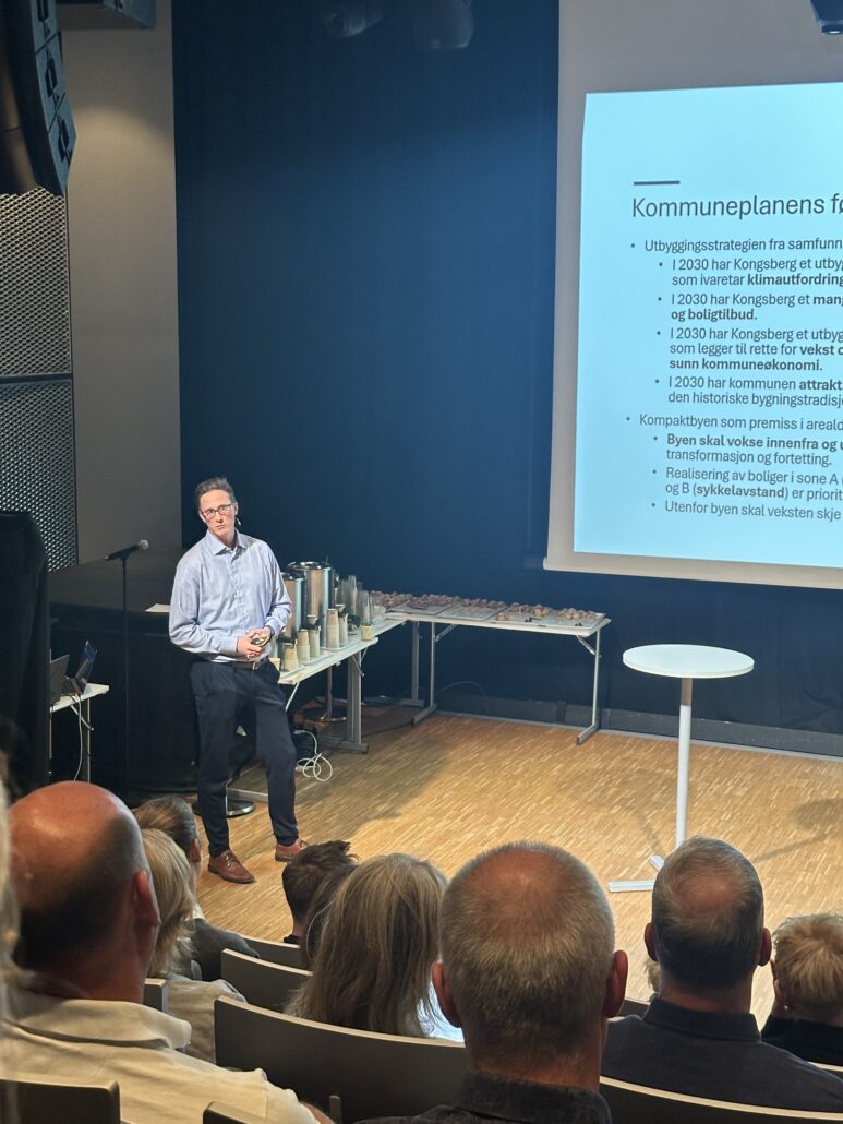 Bilde av Martin Hartman Aasness under konferansen.